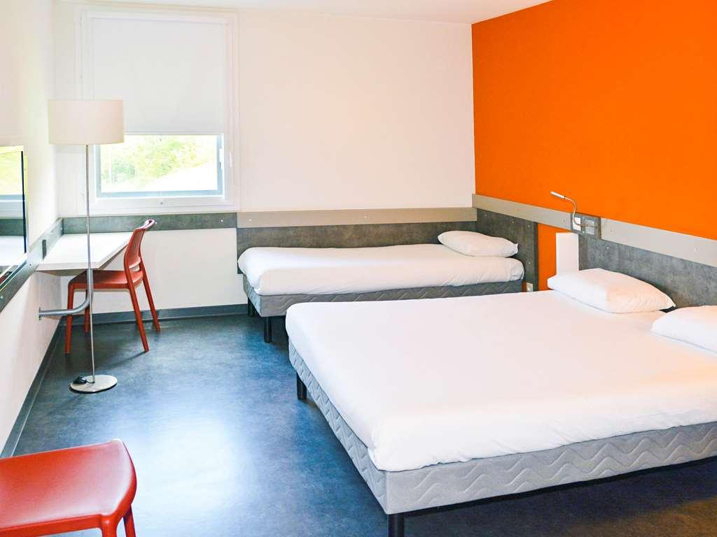 Ibis Budget Archamps Porte De Geneve Hotel Room photo